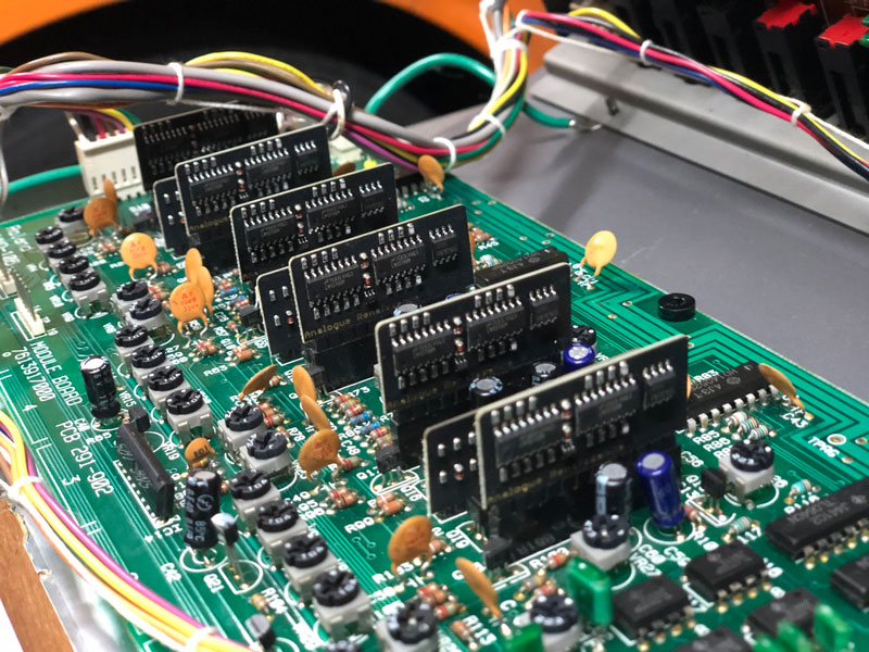 Roland Juno-106 AR Chips Installed